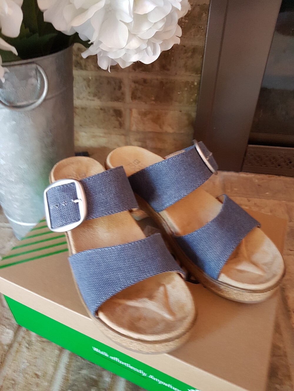 Denim WHITE MOUNTAIN Women's Copious Slide Sandal Footbeds